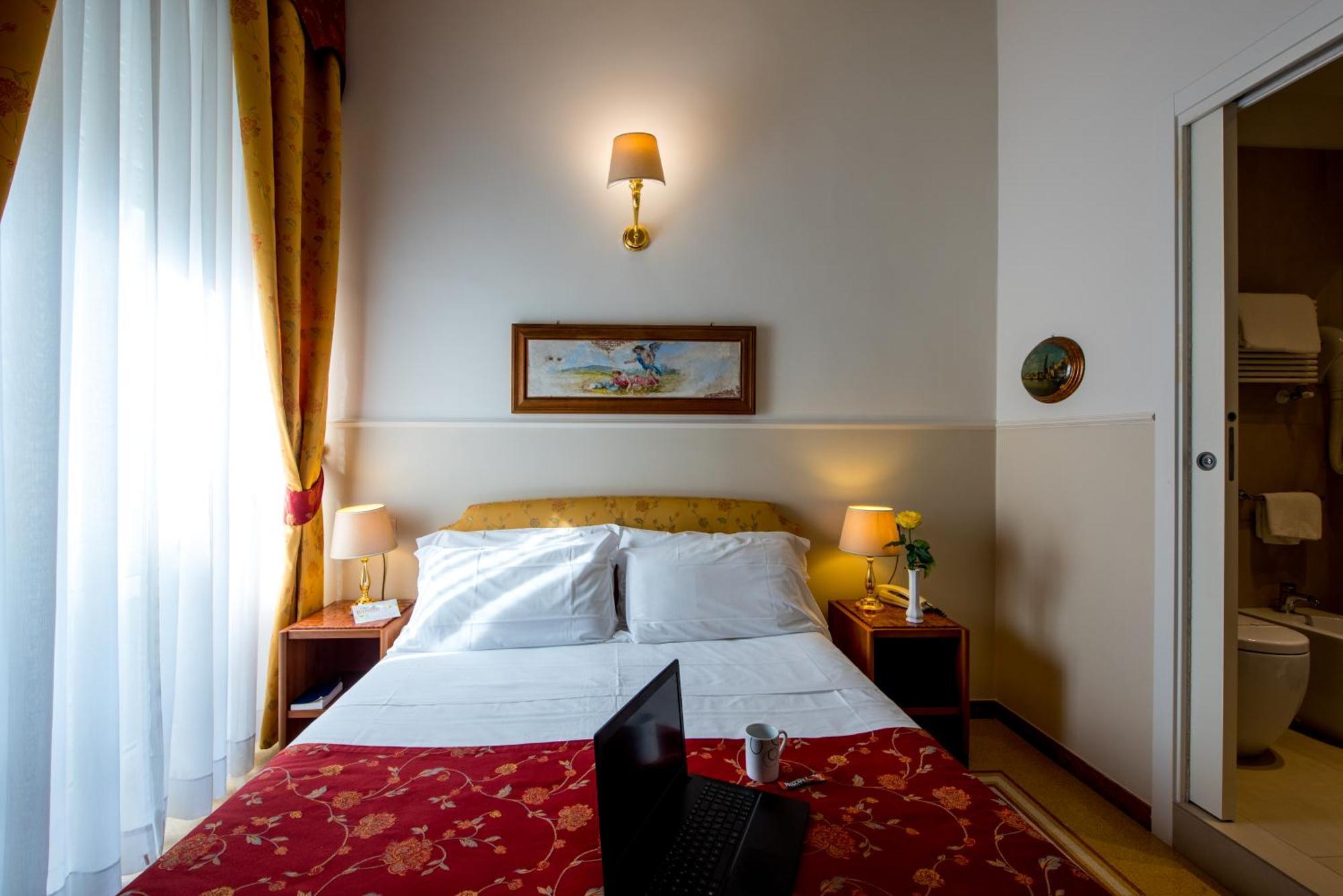 Hotel Progresso Сан-Бенедетто-дель-Тронто Екстер'єр фото