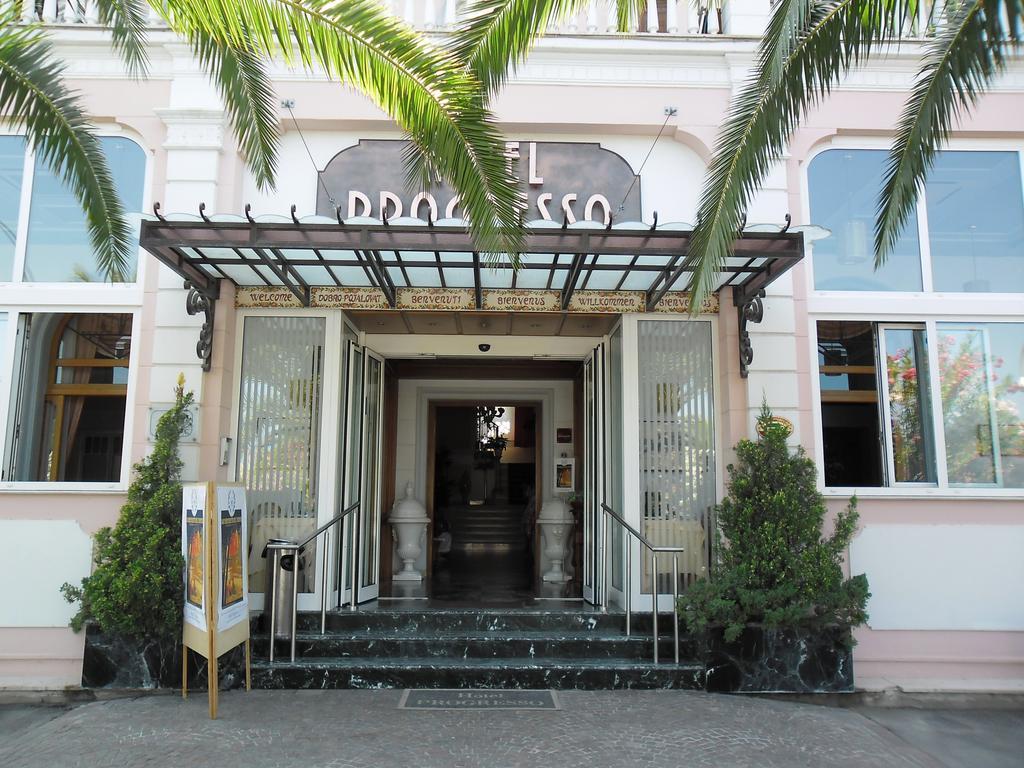 Hotel Progresso Сан-Бенедетто-дель-Тронто Екстер'єр фото